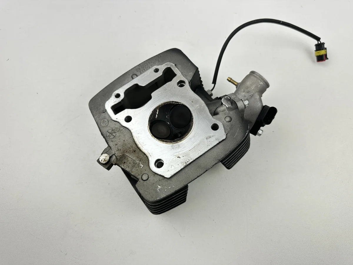 Dratom Parts piece moto 22 28 Pièce piece moto d'occasion authentique et vérifiée - Qualité garantie par Dratom Parts