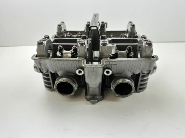 Pièce détachée piece moto d'origine contrôlée et testée - En stock chez Dratom Parts
