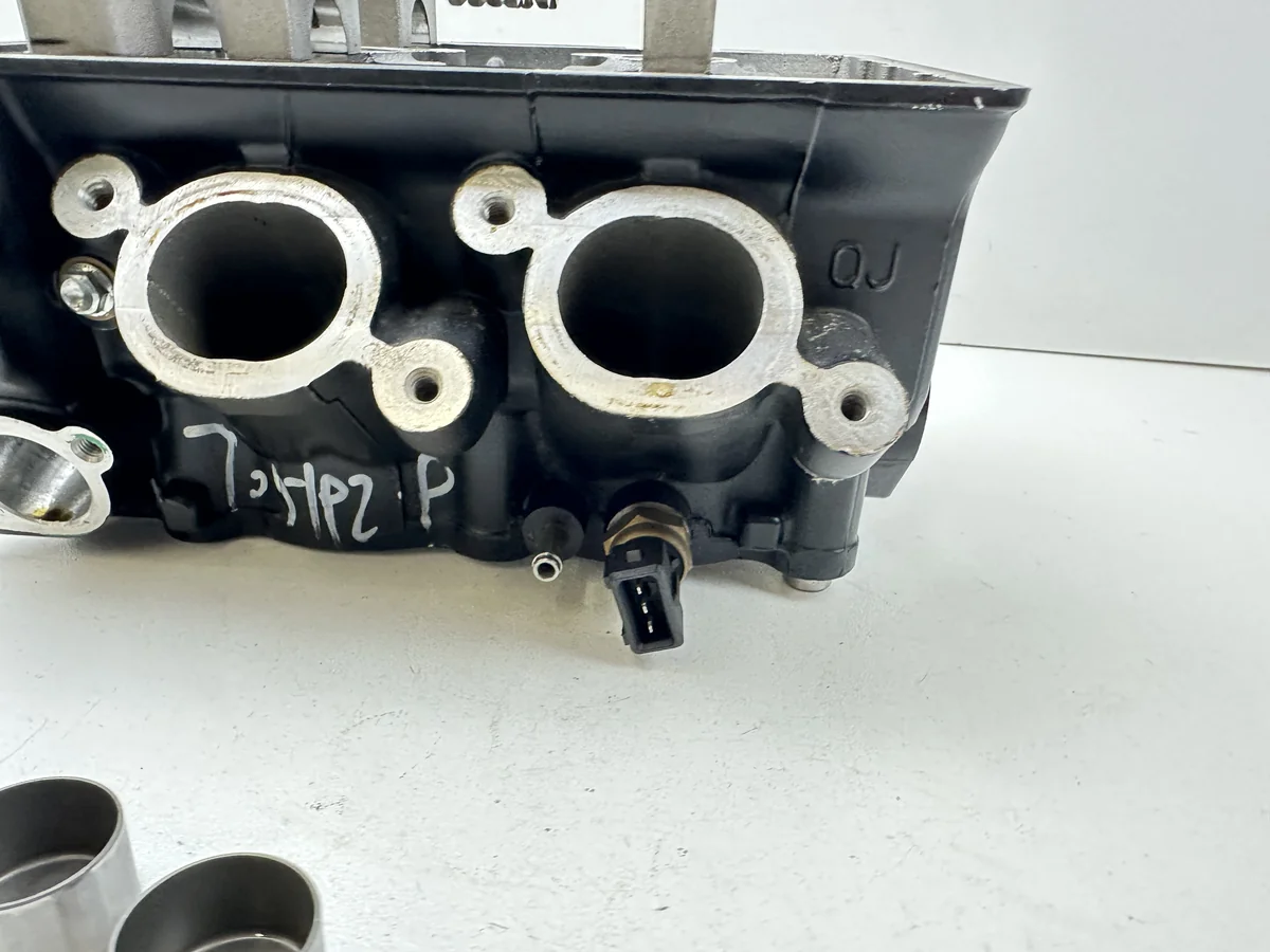 Dratom Parts piece moto 24 25 Pièce détachée piece moto d'origine contrôlée et testée - En stock chez Dratom Parts