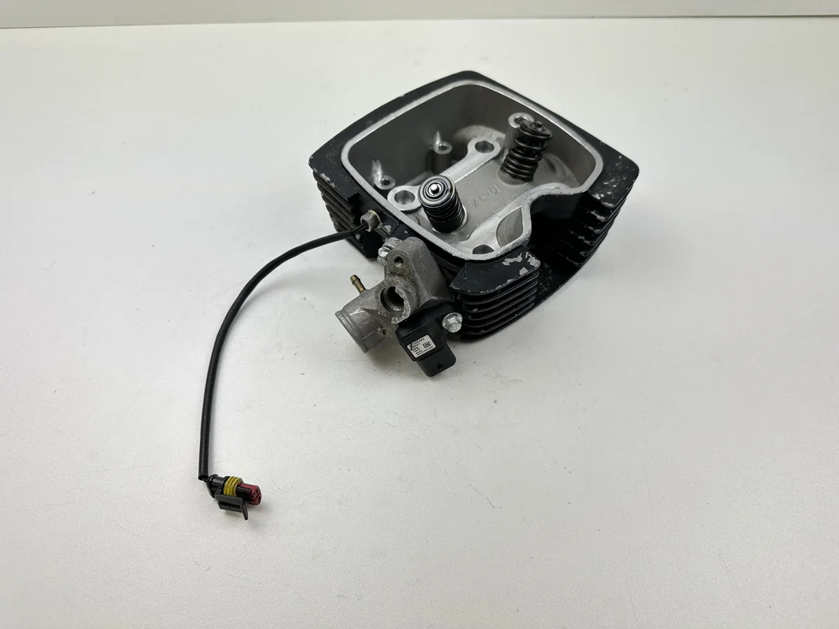 Dratom Parts piece moto 28 26 Pièce moto piece moto occasion premium sélectionnée par expert - Boutique Dratom Parts