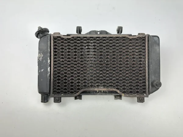 Pièce piece moto d'occasion authentique et vérifiée - Qualité garantie par Dratom Parts