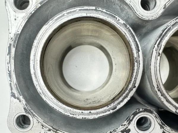 Pièce piece moto d'occasion authentique et vérifiée - Qualité garantie par Dratom Parts