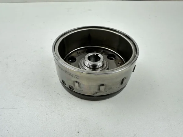 Pièce détachée piece moto d'origine contrôlée et testée - En stock chez Dratom Parts