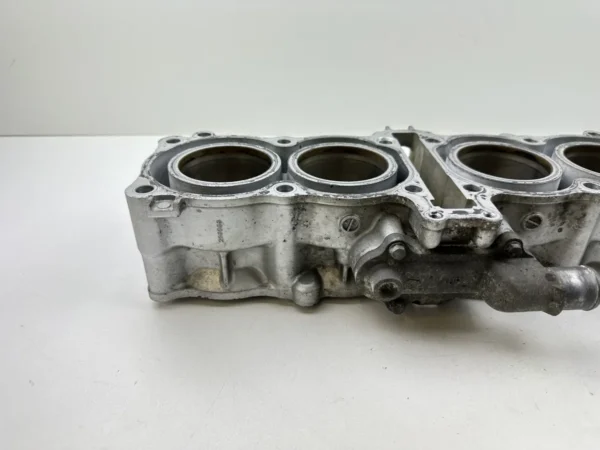 Pièce détachée piece moto d'origine contrôlée et testée - En stock chez Dratom Parts
