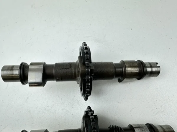 Pièce piece moto d'occasion authentique et vérifiée - Qualité garantie par Dratom Parts