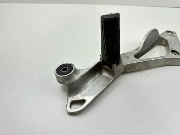 Composant piece moto d'occasion certifié en excellent état - Vendeur professionnel Dratom Parts
