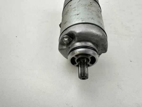 Composant piece moto d'occasion certifié en excellent état - Vendeur professionnel Dratom Parts