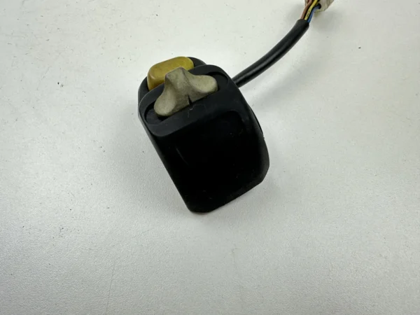 Pièce piece moto d'occasion authentique et vérifiée - Qualité garantie par Dratom Parts