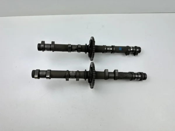 Pièce détachée piece moto d'origine contrôlée et testée - En stock chez Dratom Parts