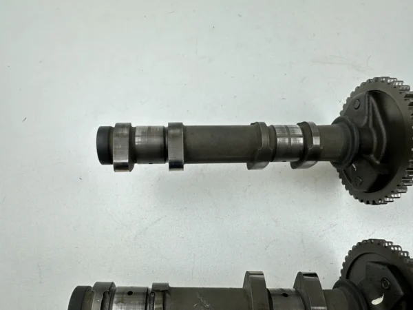 Composant piece moto d'occasion certifié en excellent état - Vendeur professionnel Dratom Parts