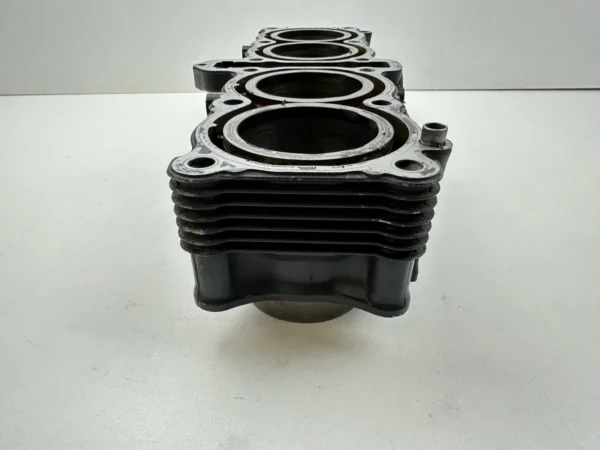 Pièce détachée piece moto d'origine contrôlée et testée - En stock chez Dratom Parts
