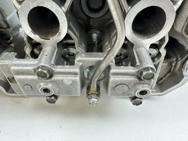 Composant piece moto d'occasion certifié en excellent état - Vendeur professionnel Dratom Parts