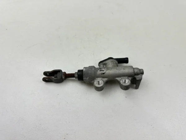 Pièce piece moto d'occasion authentique et vérifiée - Qualité garantie par Dratom Parts