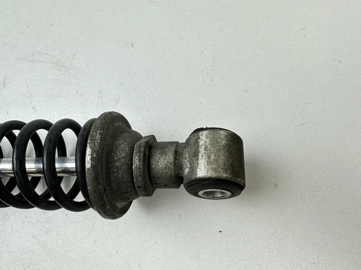 Dratom Parts piece moto 08 25 Pièce détachée piece moto d'origine contrôlée et testée - En stock chez Dratom Parts