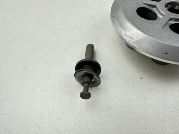 Composant piece moto d'occasion certifié en excellent état - Vendeur professionnel Dratom Parts