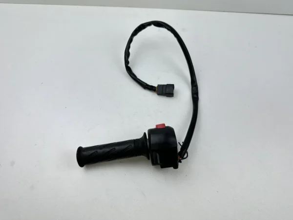 Pièce détachée piece moto d'origine contrôlée et testée - En stock chez Dratom Parts