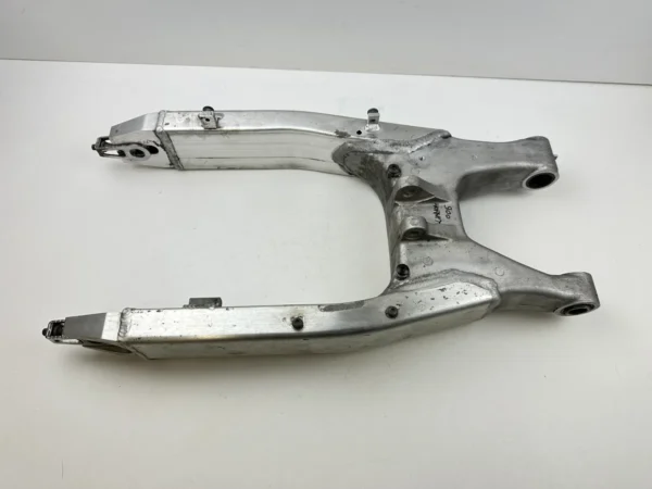 Pièce piece moto d'occasion authentique et vérifiée - Qualité garantie par Dratom Parts