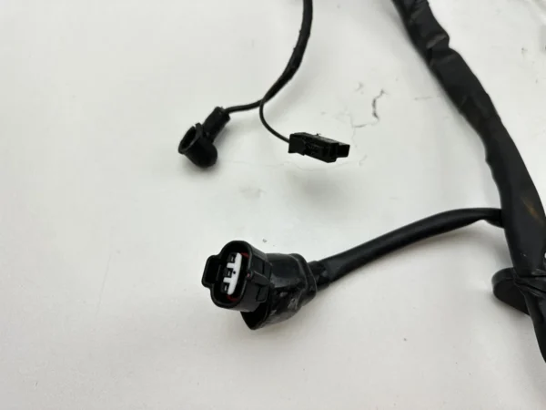 Pièce détachée piece moto d'origine contrôlée et testée - En stock chez Dratom Parts