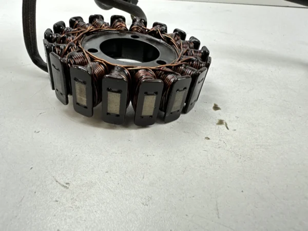 Pièce détachée piece moto d'origine contrôlée et testée - En stock chez Dratom Parts