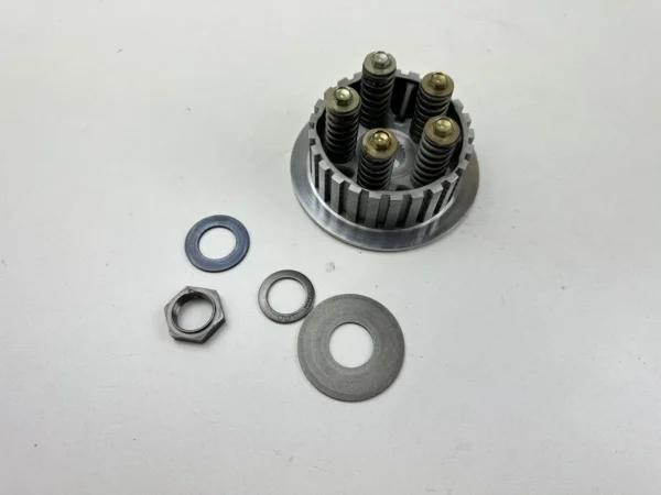 Pièce détachée piece moto d'origine contrôlée et testée - En stock chez Dratom Parts