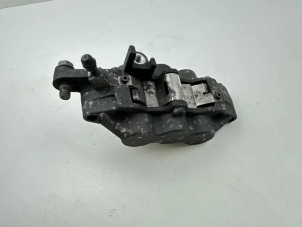 Pièce détachée piece moto d'origine contrôlée et testée - En stock chez Dratom Parts