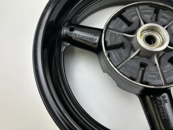 Pièce piece moto d'occasion authentique et vérifiée - Qualité garantie par Dratom Parts