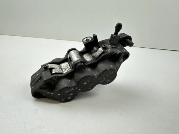 Pièce détachée piece moto d'origine contrôlée et testée - En stock chez Dratom Parts
