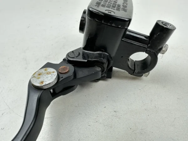 Pièce détachée piece moto d'origine contrôlée et testée - En stock chez Dratom Parts