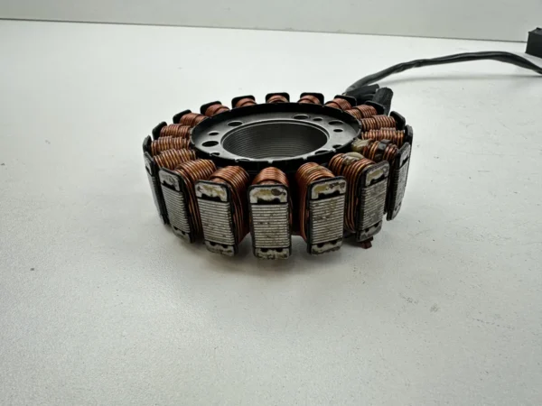Pièce détachée piece moto d'origine contrôlée et testée - En stock chez Dratom Parts
