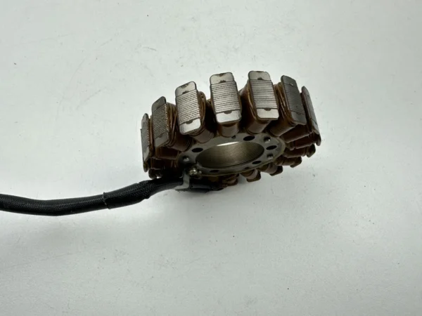 Pièce détachée piece moto d'origine contrôlée et testée - En stock chez Dratom Parts