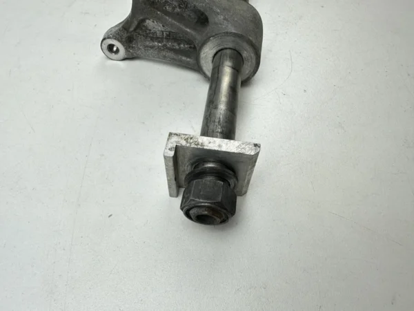 Composant piece moto d'occasion certifié en excellent état - Vendeur professionnel Dratom Parts