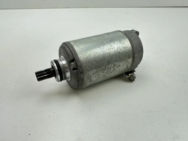 Pièce détachée piece moto d'origine contrôlée et testée - En stock chez Dratom Parts