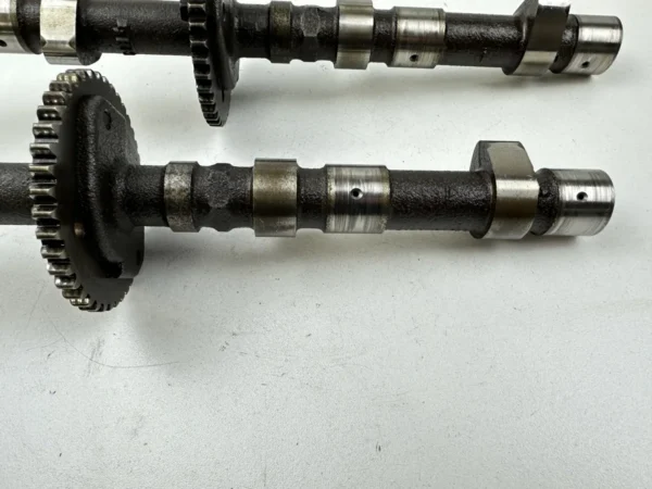 Composant piece moto d'occasion certifié en excellent état - Vendeur professionnel Dratom Parts