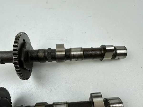 Pièce détachée piece moto d'origine contrôlée et testée - En stock chez Dratom Parts