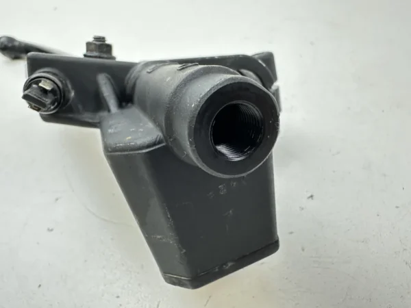 Pièce détachée piece moto d'origine contrôlée et testée - En stock chez Dratom Parts