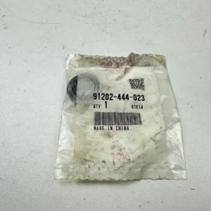 Composant piece moto d'occasion certifié en excellent état - Vendeur professionnel Dratom Parts