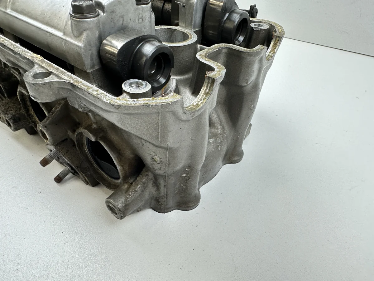 Dratom Parts piece moto 10 27 Pièce détachée piece moto d'origine contrôlée et testée - En stock chez Dratom Parts