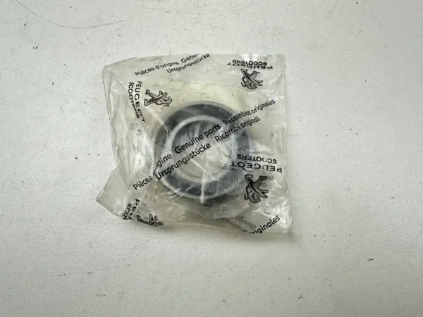 Pièce détachée piece moto d'origine contrôlée et testée - En stock chez Dratom Parts