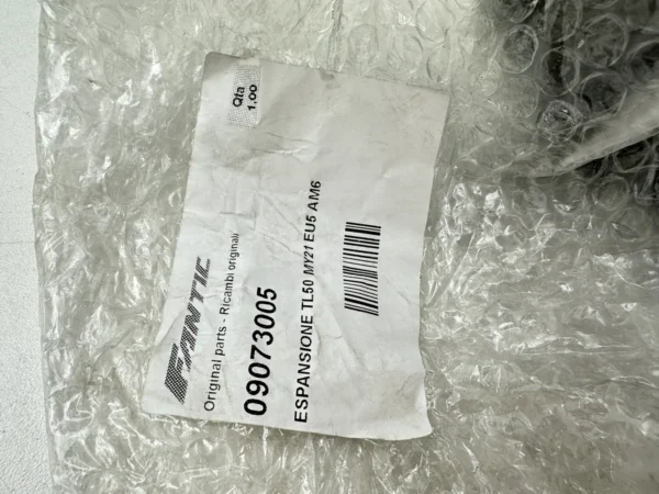 Pièce détachée piece moto d'origine contrôlée et testée - En stock chez Dratom Parts