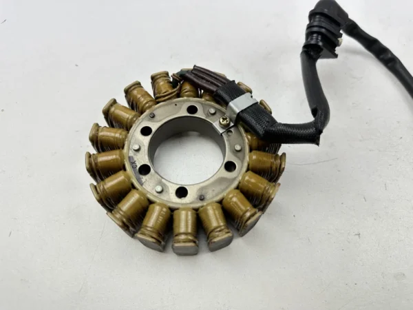 Pièce détachée piece moto d'origine contrôlée et testée - En stock chez Dratom Parts