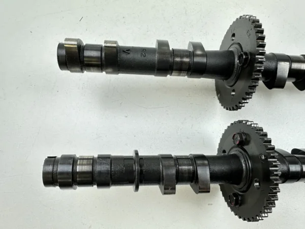 Pièce piece moto d'occasion authentique et vérifiée - Qualité garantie par Dratom Parts