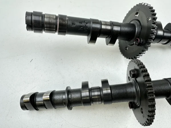 Composant piece moto d'occasion certifié en excellent état - Vendeur professionnel Dratom Parts