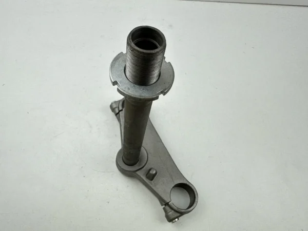 Composant piece moto d'occasion certifié en excellent état - Vendeur professionnel Dratom Parts