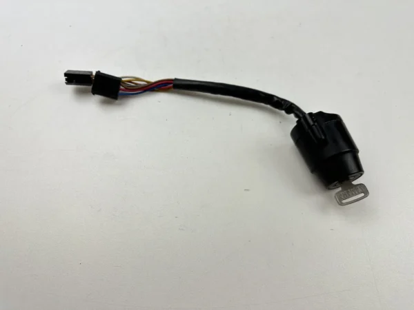 Pièce piece moto d'occasion authentique et vérifiée - Qualité garantie par Dratom Parts