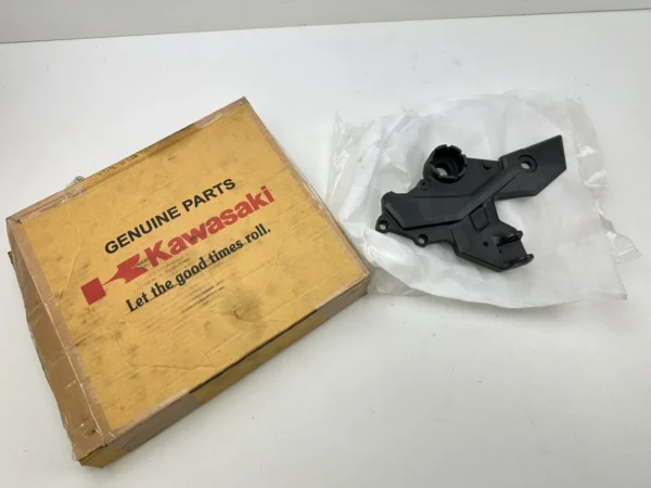 Composant piece moto d'occasion certifié en excellent état - Vendeur professionnel Dratom Parts