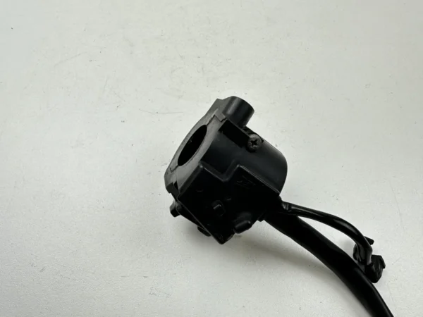 Pièce détachée piece moto d'origine contrôlée et testée - En stock chez Dratom Parts