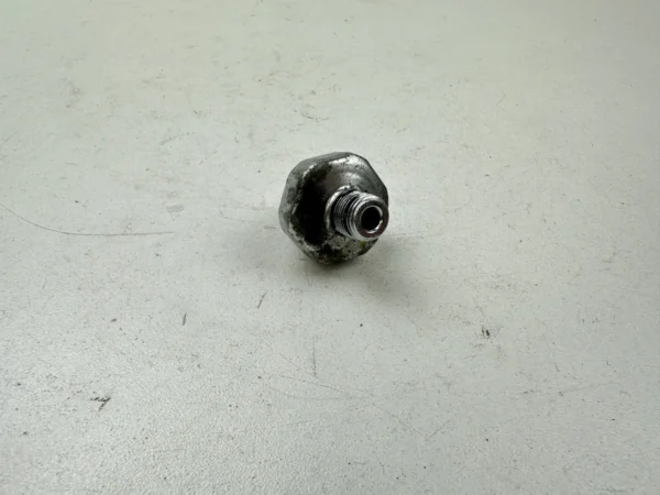 Pièce détachée piece moto d'origine contrôlée et testée - En stock chez Dratom Parts