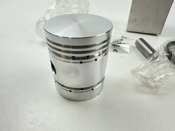 Pièce piece moto d'occasion authentique et vérifiée - Qualité garantie par Dratom Parts