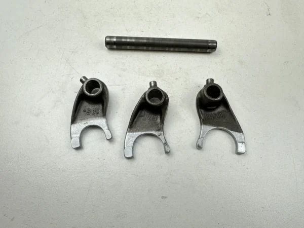 Composant piece moto d'occasion certifié en excellent état - Vendeur professionnel Dratom Parts