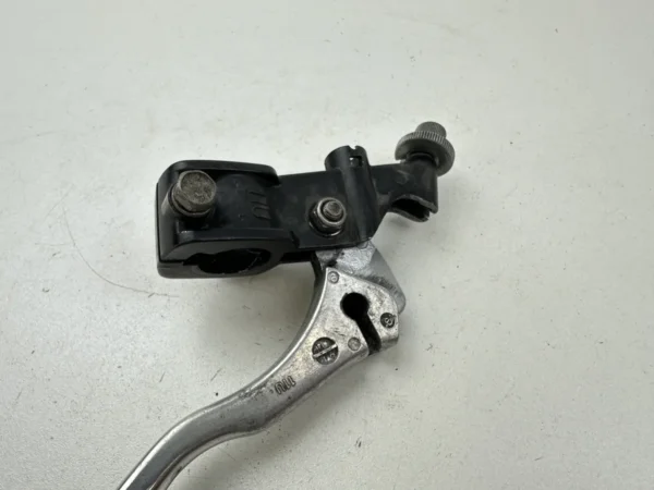 Pièce détachée piece moto d'origine contrôlée et testée - En stock chez Dratom Parts